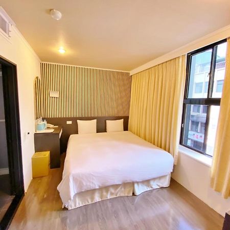 Queens Hotel Tajpej Zewnętrze zdjęcie