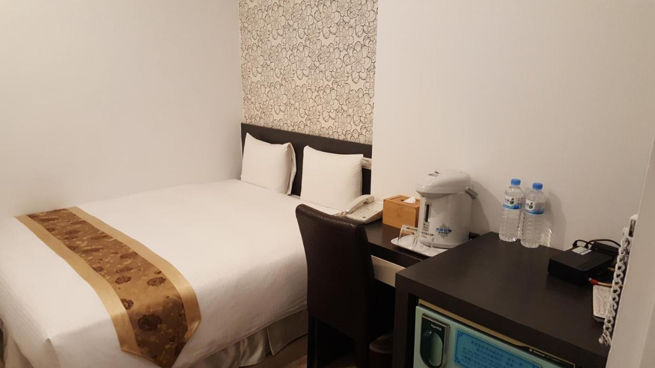 Queens Hotel Tajpej Zewnętrze zdjęcie