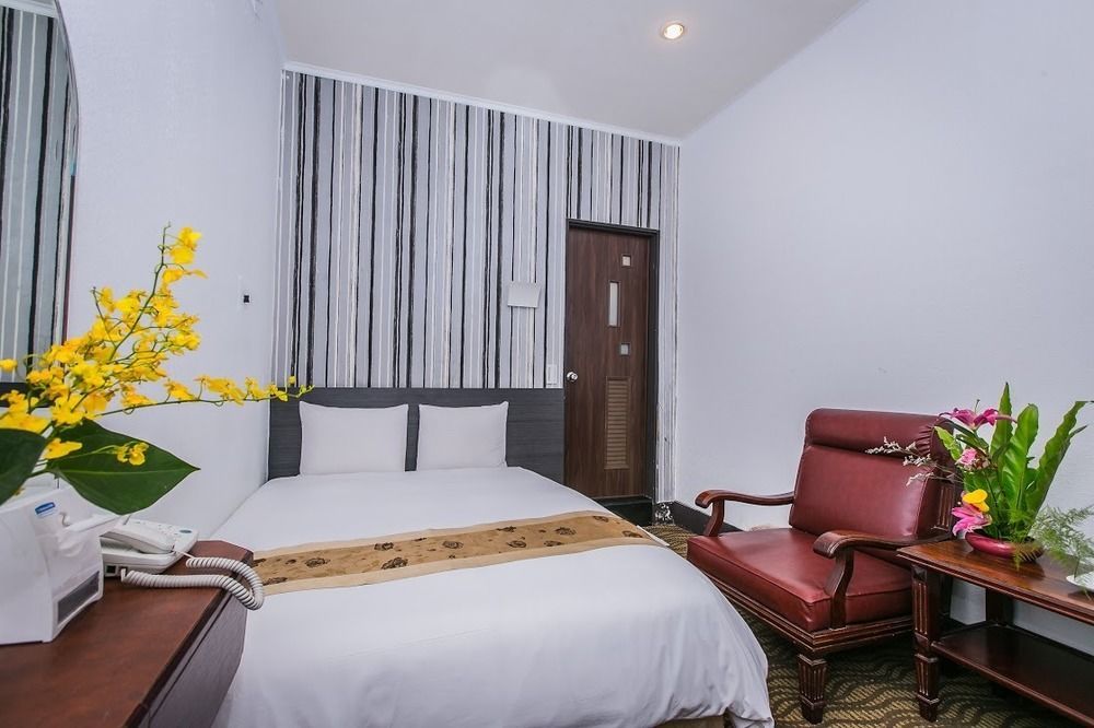 Queens Hotel Tajpej Zewnętrze zdjęcie